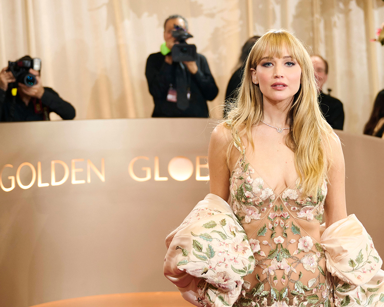 Jennifer Lawrence bei den Golden Globe Awards, repräsentativ für lizenzierte Red-Carpet-Fotos und Promi-Events.