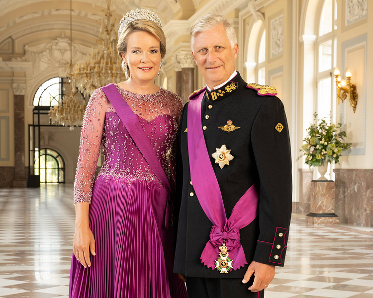 König Philippe und Königin Mathilde repräsentieren erstklassige belgische Royals-Fotografie und offizielle Termine.