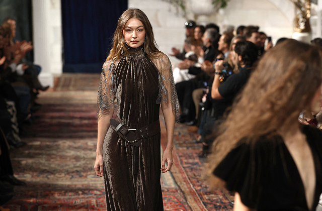 High-fashion model Gigi Hadid walked the runway in a dramatic, avant-garde haute couture gown during a show at Paris Fashion Week.